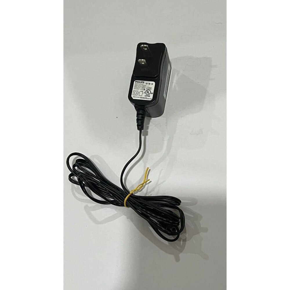 OEM PHILIPS Switching Adapter Model ASUC12A-090080 9.0V 800mA Charger Cable